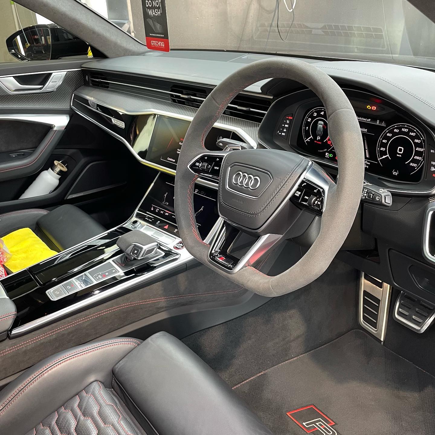 interior car detailers in Brisbane